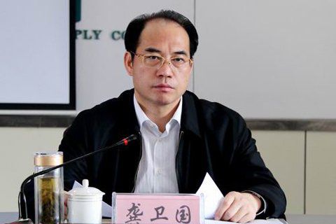 湖南吸毒市长获刑7年 被捕时“兴奋”得全身赤裸
