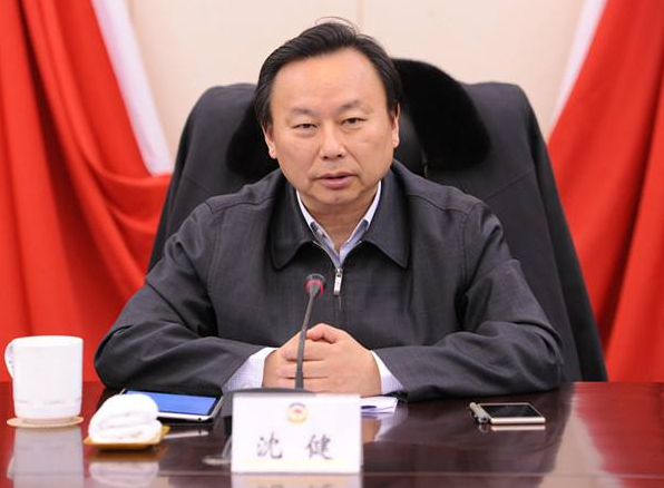 南京市政协原主席服毒自杀 曾与季建业搭班