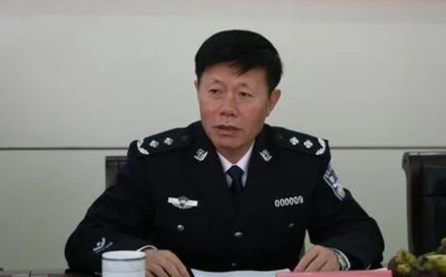 退休近6年，广东省公安厅副厅长何广平被查