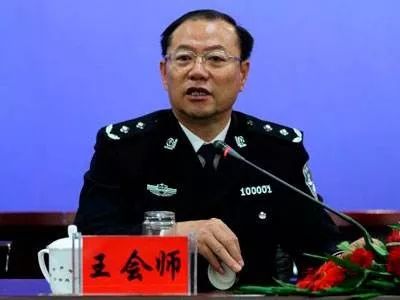 内蒙一公安局副局长（刘杰）落马 通报显示该案不一般