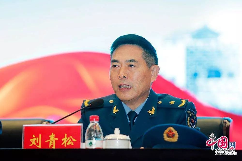 中国五大军种密集晋衔 武警新增3中将9少将